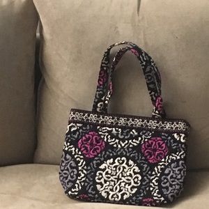 Vera Bradley Pruse